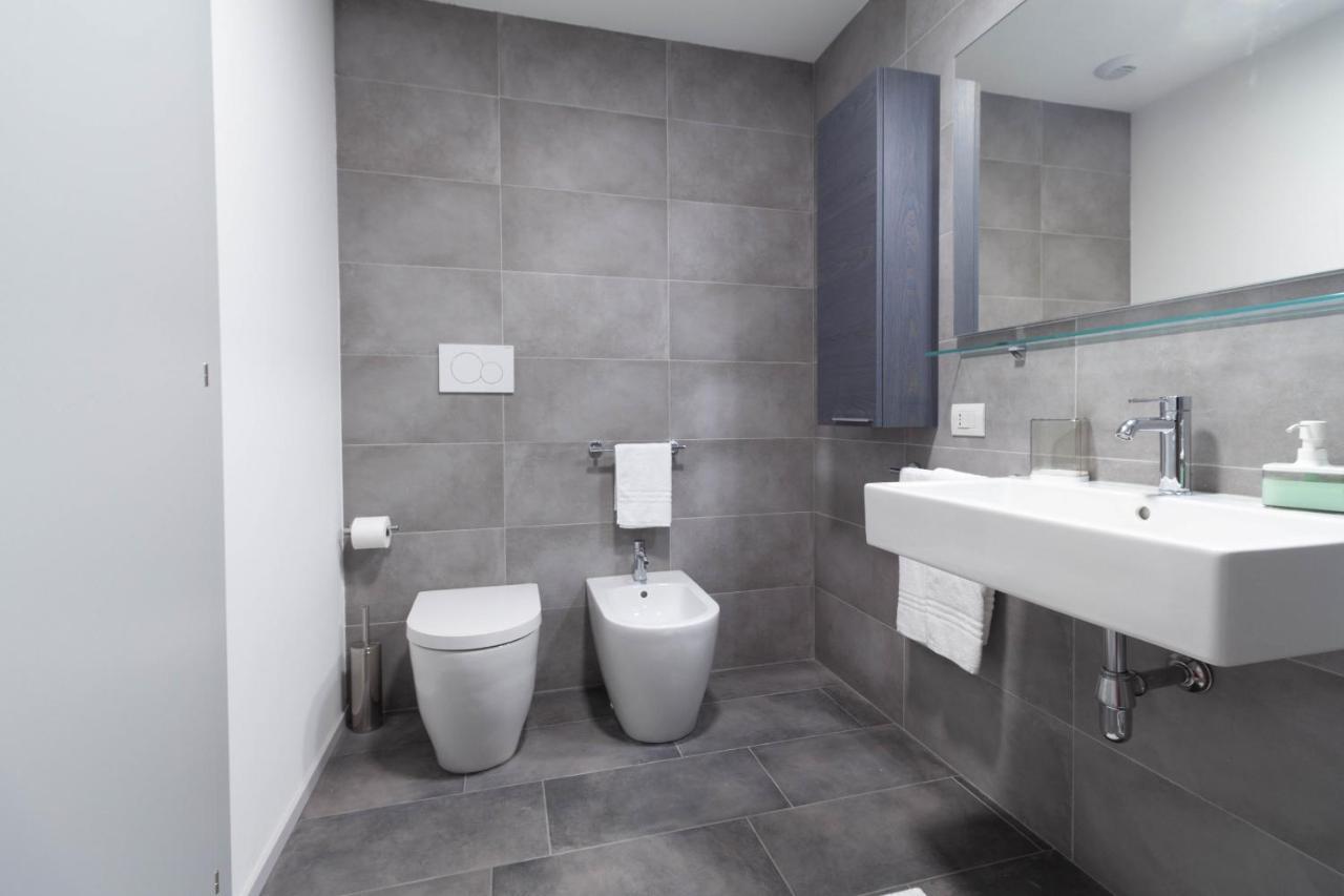 Appartamento Papavero - Affitti Brevi Italia เลคโค ภายนอก รูปภาพ