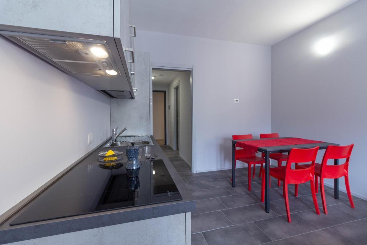 Appartamento Papavero - Affitti Brevi Italia เลคโค ภายนอก รูปภาพ